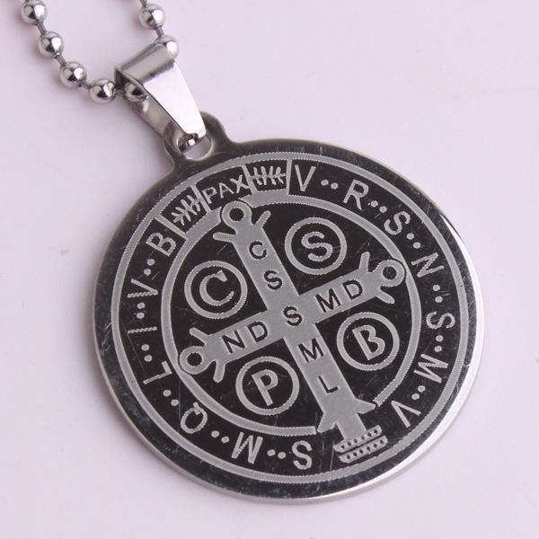 Colliers avec pendentif en aci - Gaming Console Zelda avis et prix