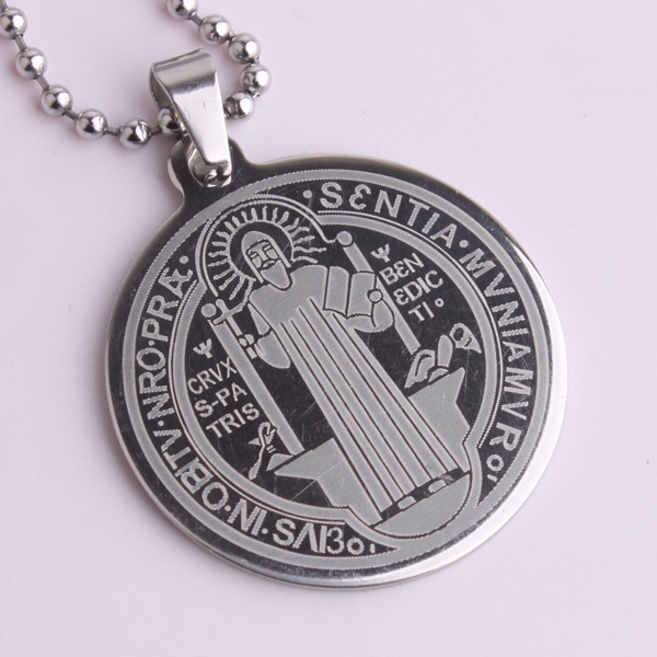 Colliers avec pendentif en aci - Gaming Console Zelda avis et prix